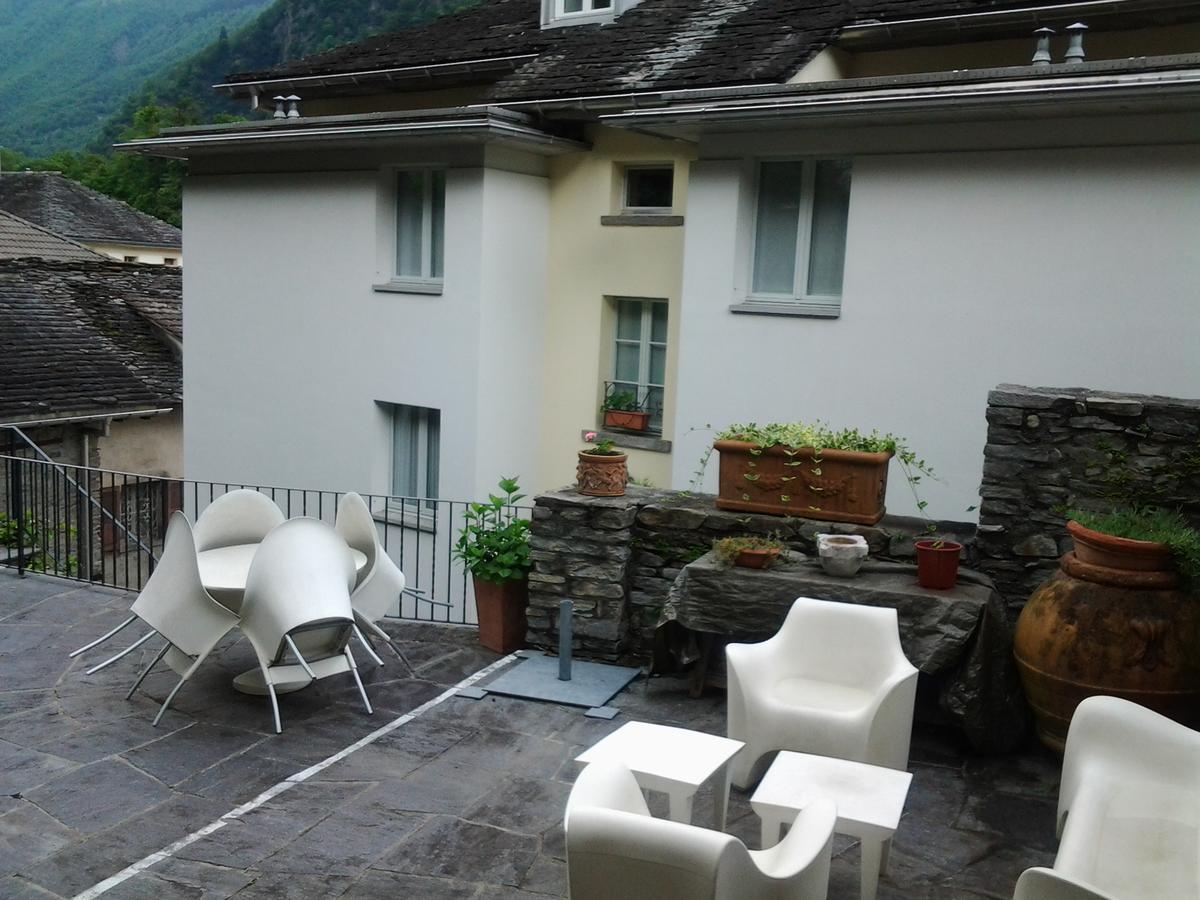 Hotel Soazza Exterior foto